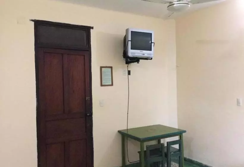 Hotelli Edén