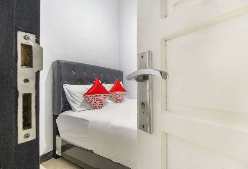 Hotel Oyo 3399 Gea Guest House