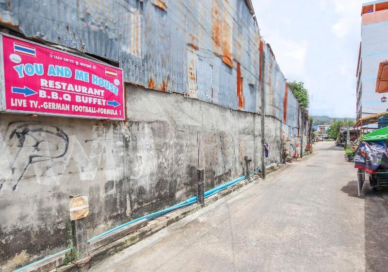 Hotelli Oyo 885 You And Me House