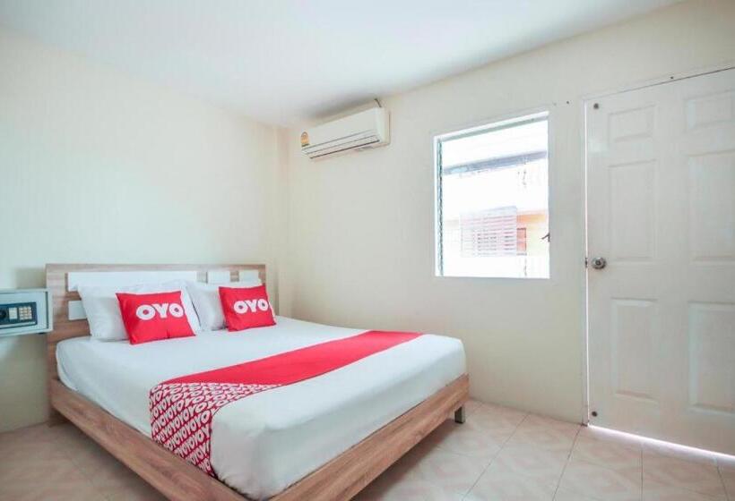 Hotelli Oyo 885 You And Me House