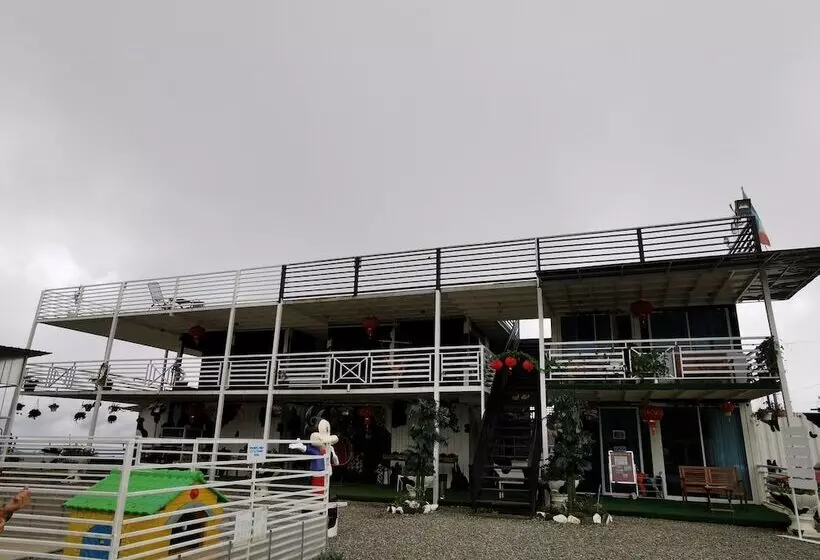 ホテル Oyo 89969 Mount Hill Villa Kundasang