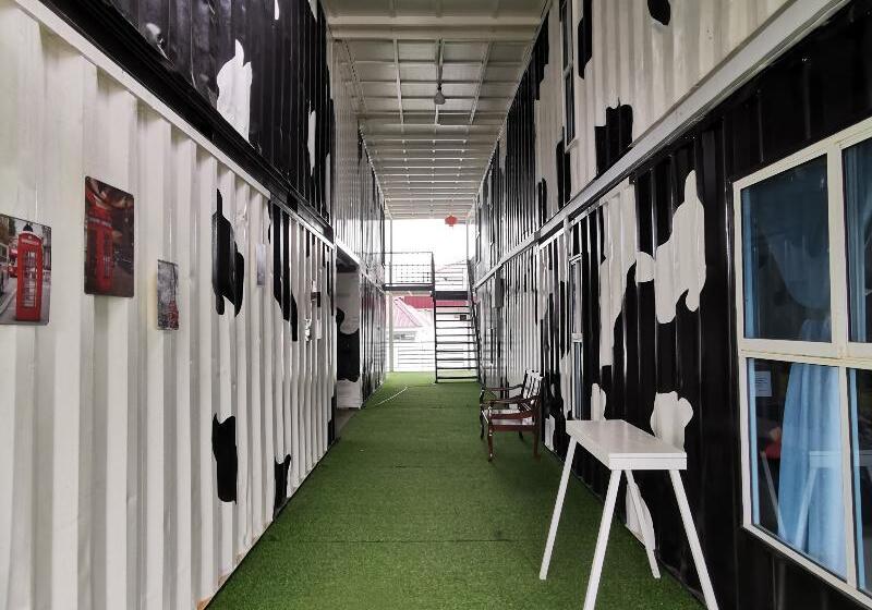 هتل Oyo 89969 Mount Hill Villa Kundasang