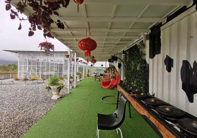 ホテル Oyo 89969 Mount Hill Villa Kundasang