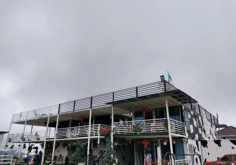 ホテル Oyo 89969 Mount Hill Villa Kundasang