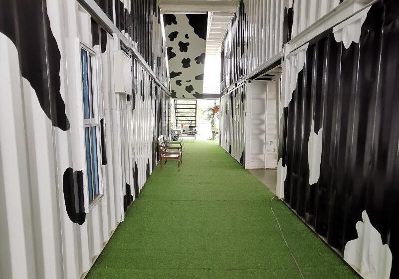 هتل Oyo 89969 Mount Hill Villa Kundasang