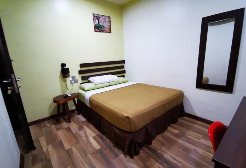 Hotel Oyo 90045 Dalyla Inn