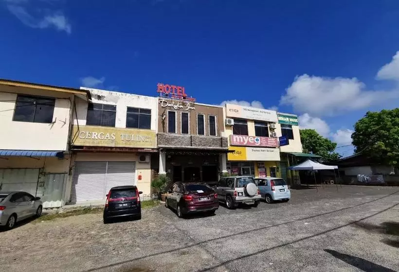 Hotelli Oyo 90045 Dalyla Inn