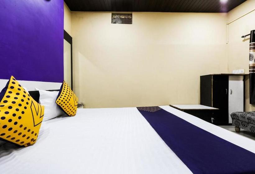 فندق Spot On 71121 Shreeji Guest House