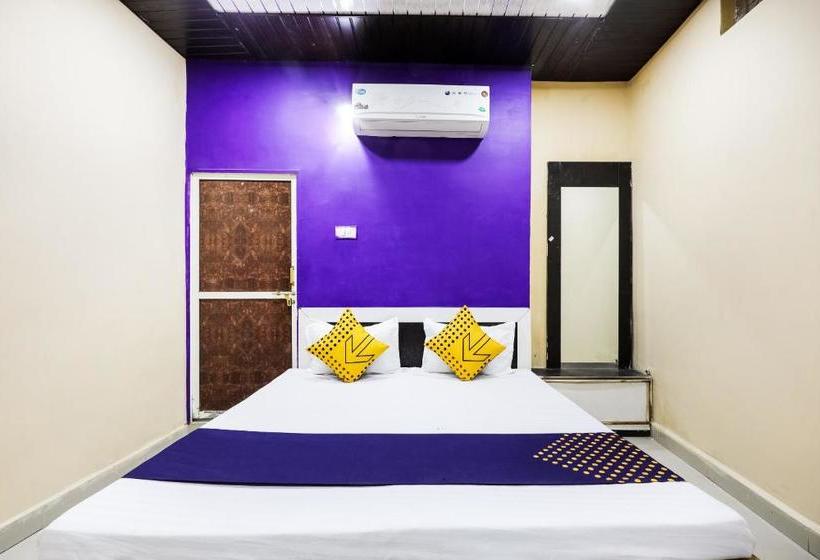 فندق Spot On 71121 Shreeji Guest House