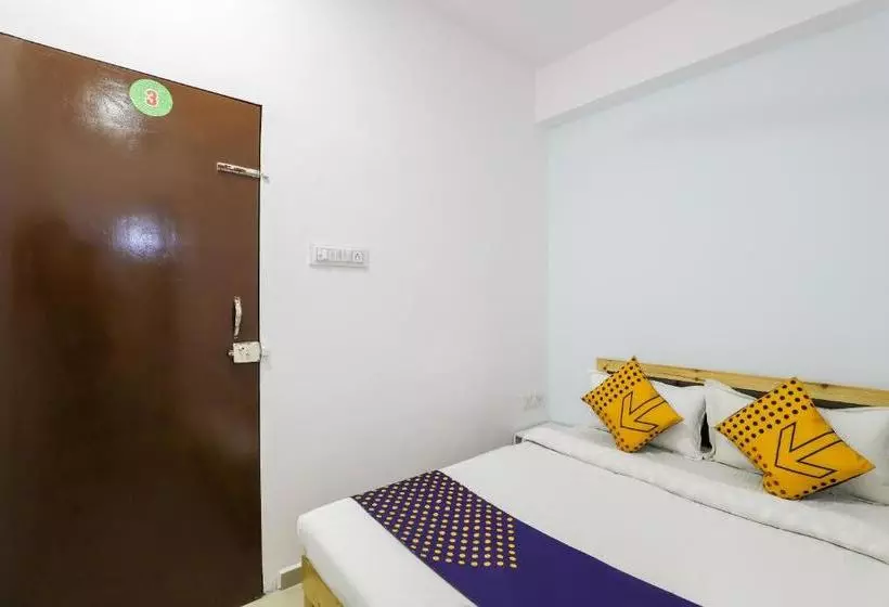 Hotel Parash Inn