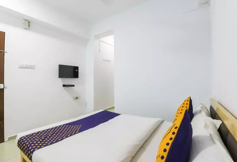 Hotel Parash Inn