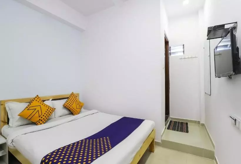 Hotel Parash Inn