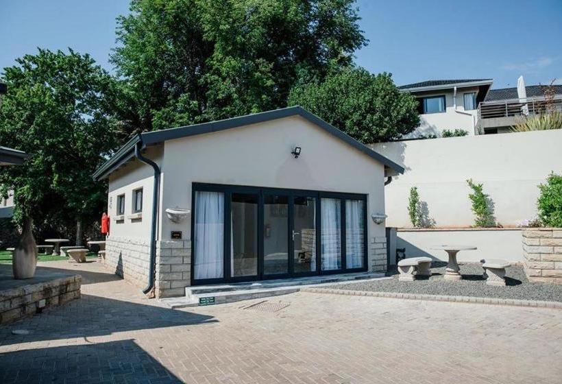 פנסיון The Perfect Corner Guesthouse