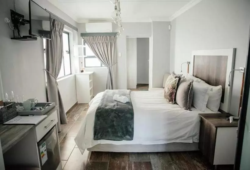ペンション The Perfect Corner Guesthouse