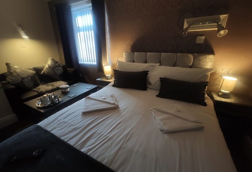 مبيت وإفطار Mardi Gras