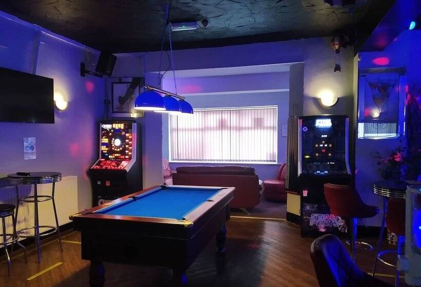 مبيت وإفطار Mardi Gras