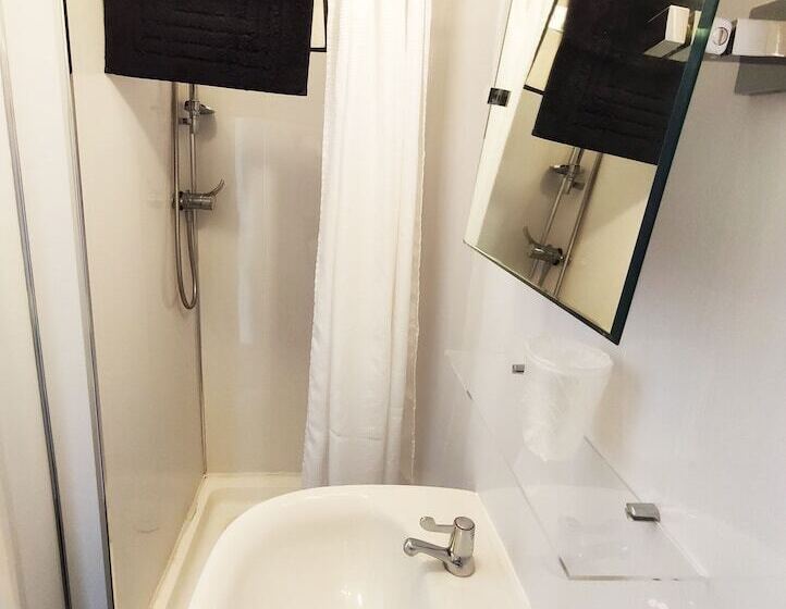 مبيت وإفطار Mardi Gras