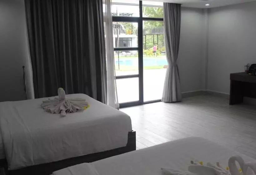 هتل Adventure Dome Resort