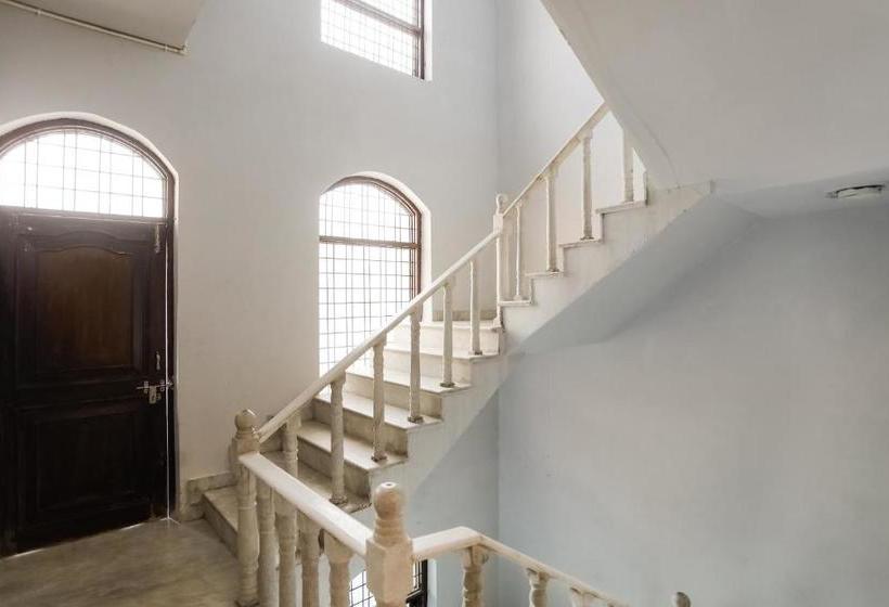 酒店 Capital O71126 Signature