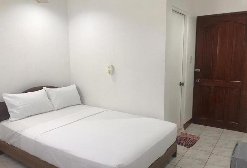 בית מלון כפרי Casa Vista Blanca Inn