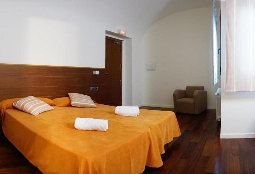 酒店 Els Angels  & Restaurant