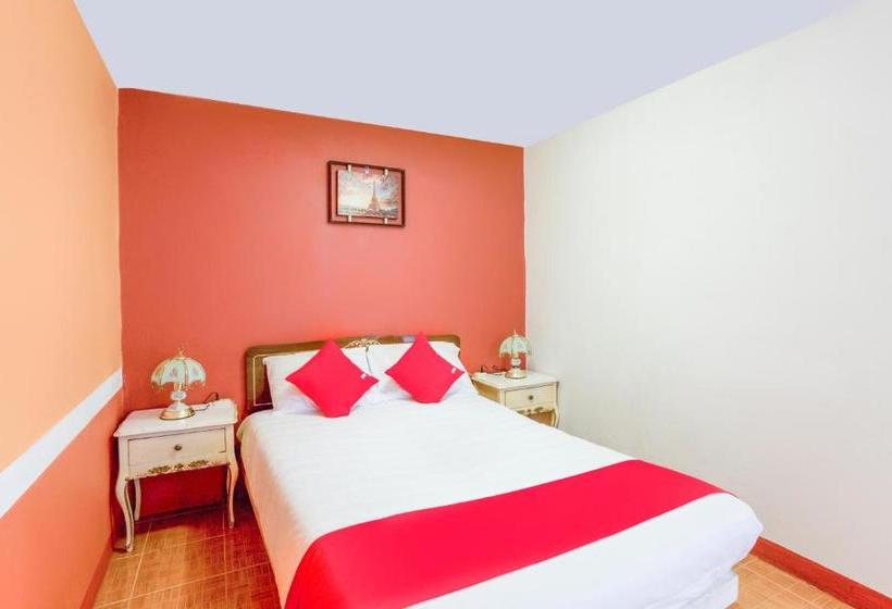 ホテル Los Faroles