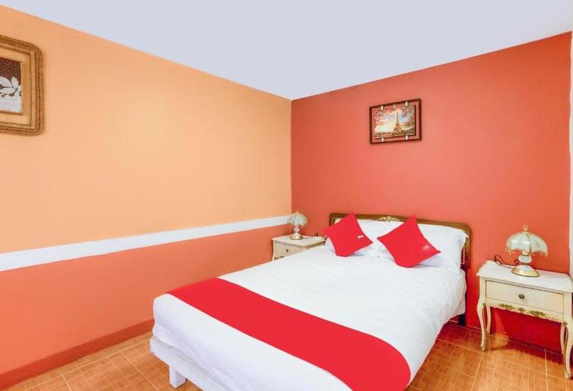 ホテル Los Faroles