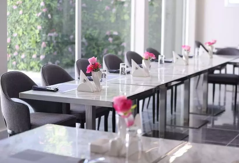 Hotelli Seven Palaces