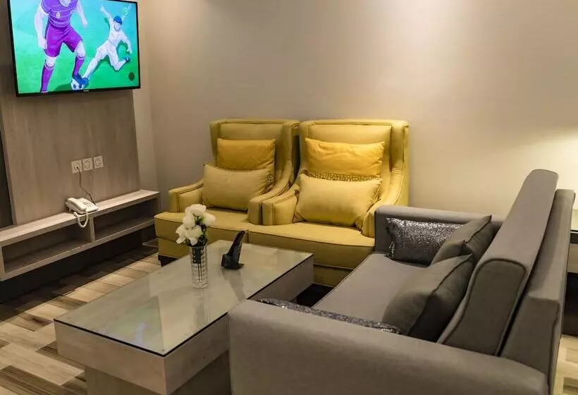 Hotelli Seven Palaces