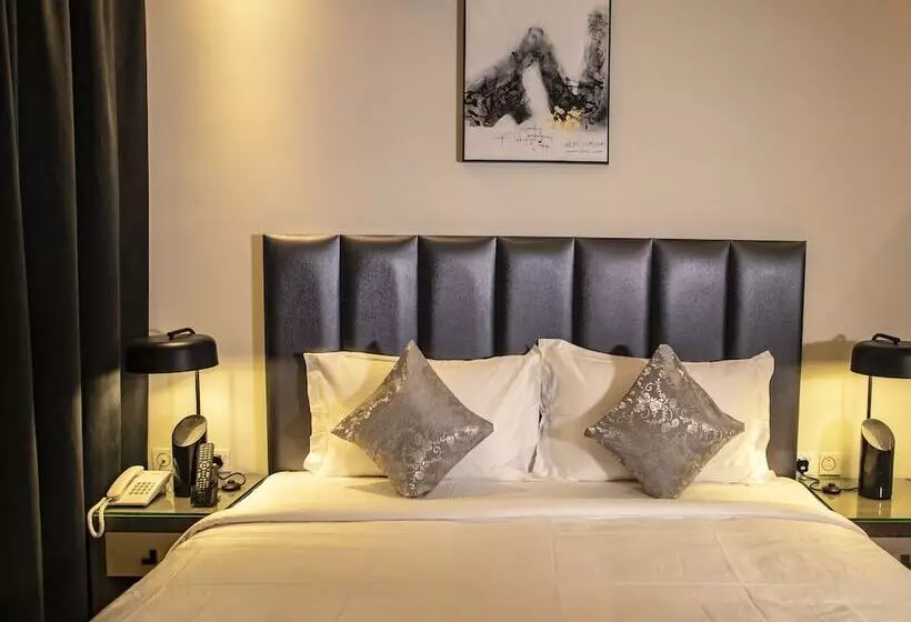 Hotelli Seven Palaces