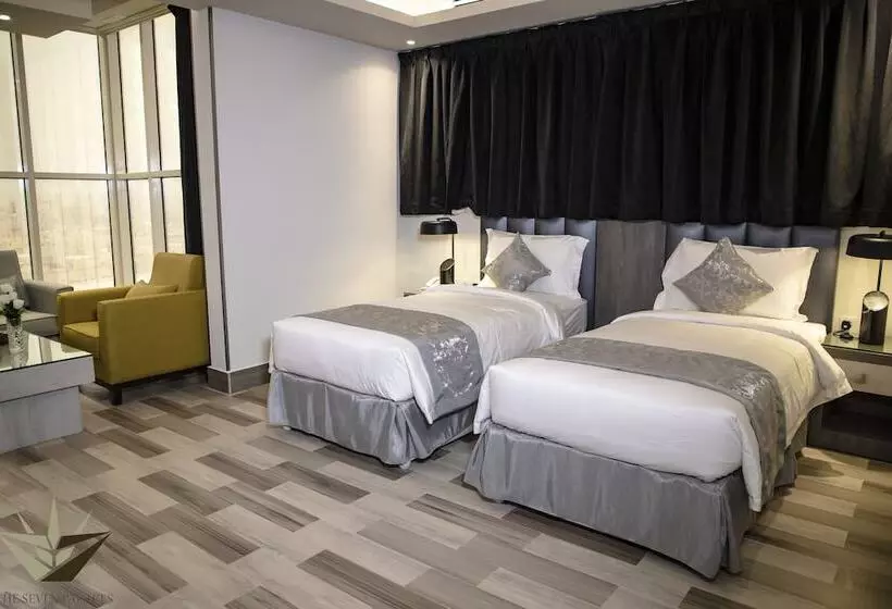 Hotelli Seven Palaces