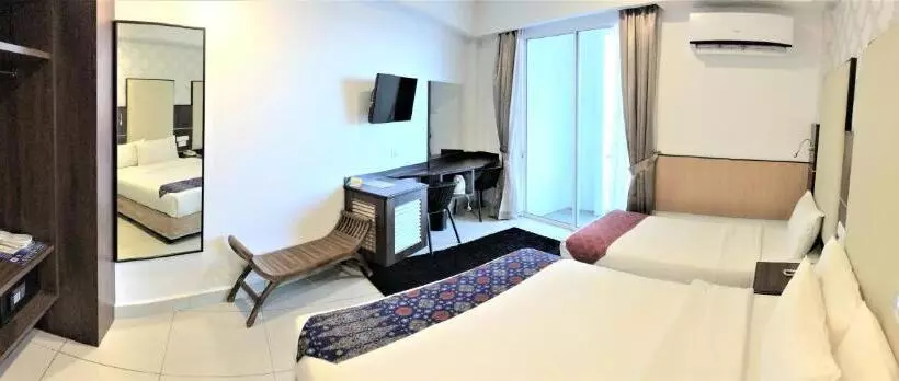ホテル Sipadan Inn 3