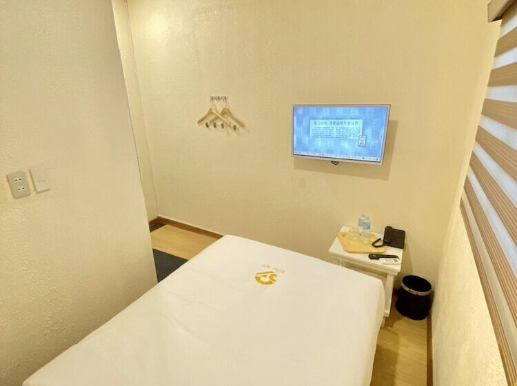 בית מלון כפרי Sun My