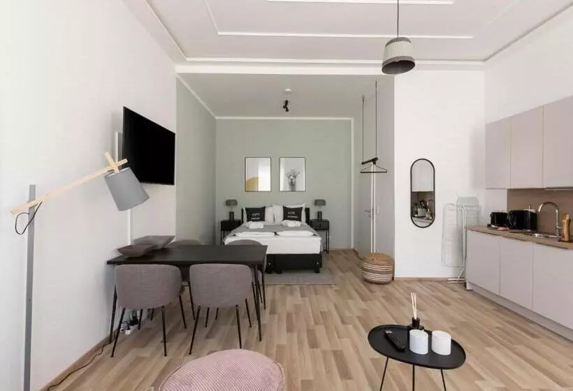 Limehome Villach Kirchenplatz