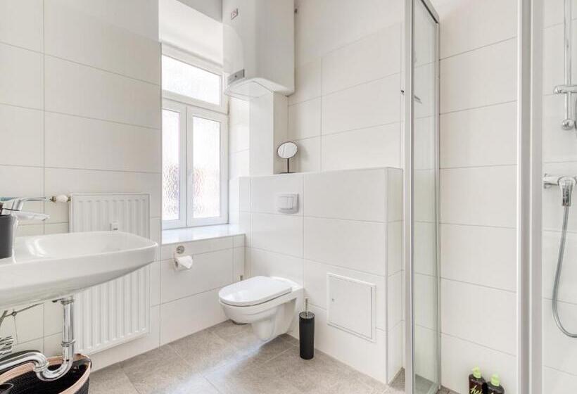 Limehome Villach Kirchenplatz