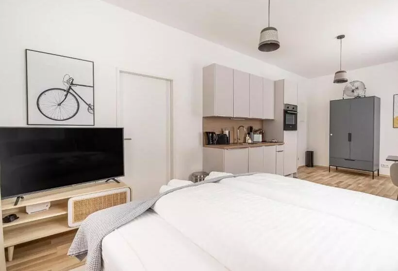 Limehome Villach Kirchenplatz