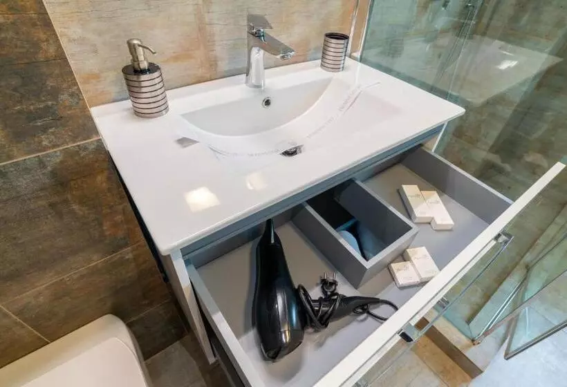 Tci Apartments