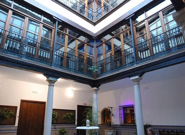 בית מלון כפרי Alvar Fanez