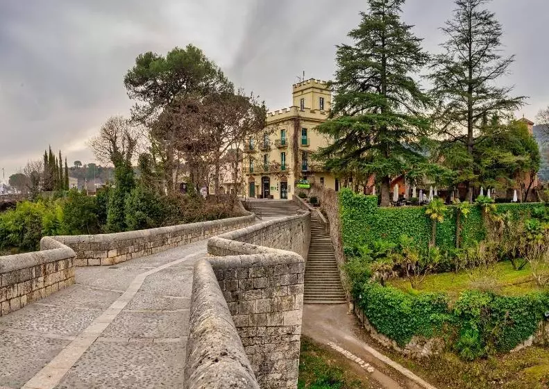 호텔 Els Jardins De La Martana