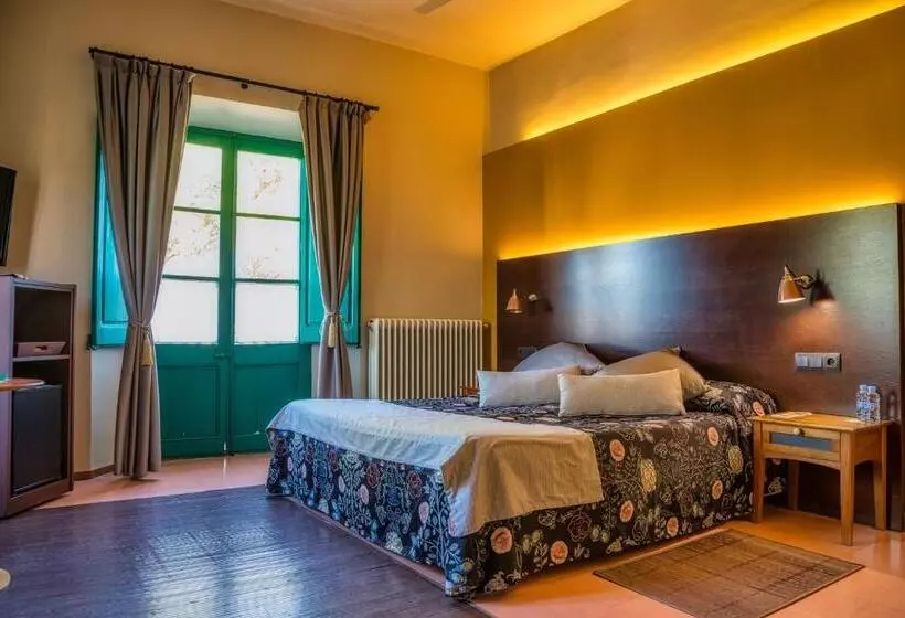 호텔 Els Jardins De La Martana