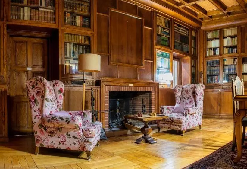 호텔 Els Jardins De La Martana