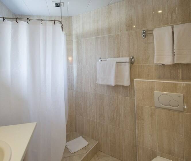 هتل Esplanade Eden