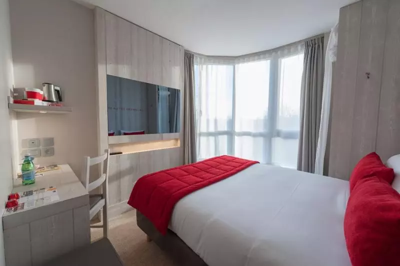 هتل Hôtel Le 209 Paris Bercy