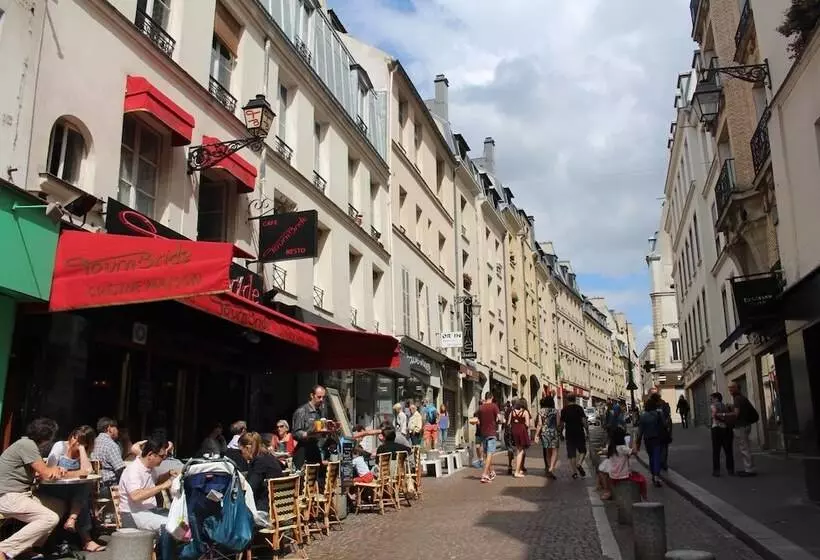 ホテル Villa Lutece Port Royal