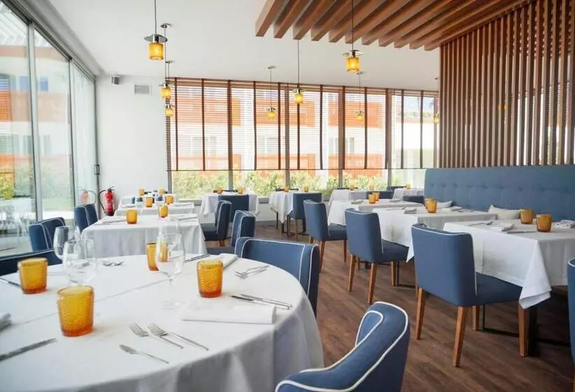 Malibu Foz Hotel La Maison Younan