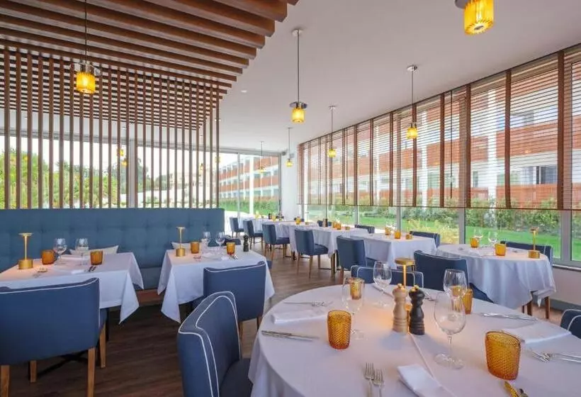 Malibu Foz Hotel La Maison Younan