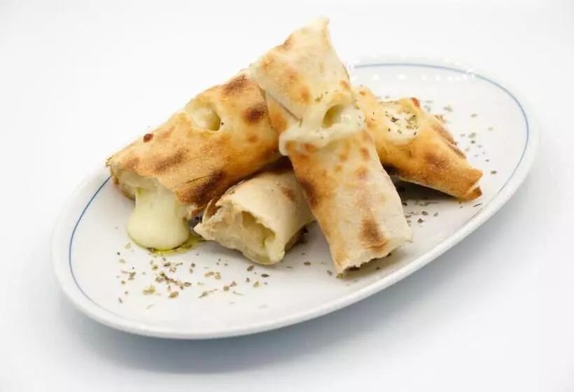 Malibu Foz Hotel La Maison Younan