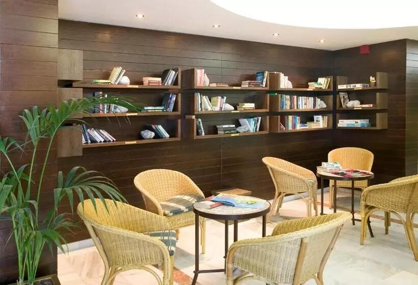 Sunset Beach Club Hotel Apartments