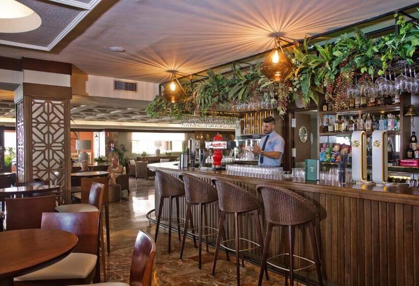 Sunset Beach Club Hotel Apartments