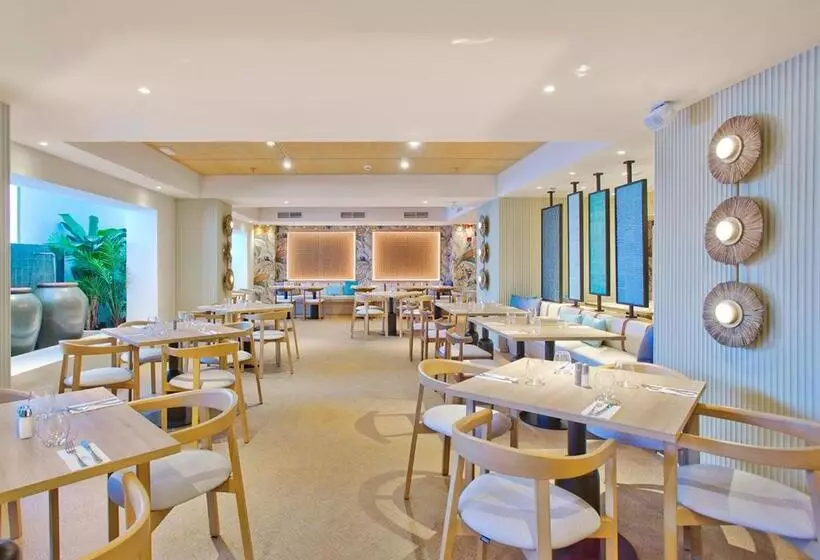 Sunset Beach Club Hotel Apartments